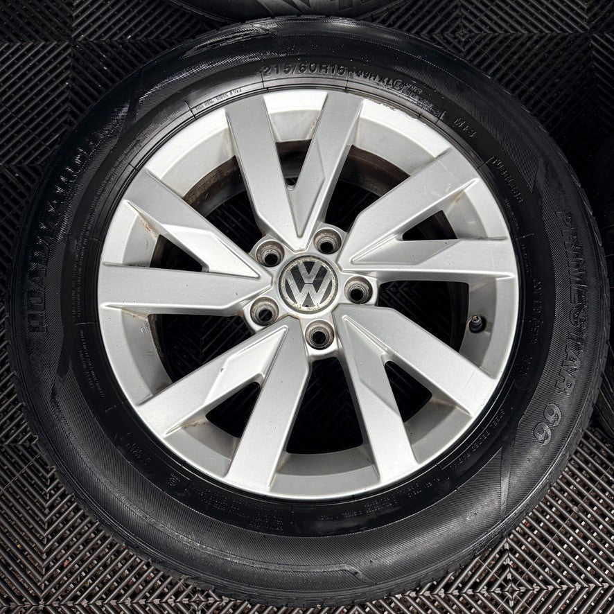 16'' VW Passat B8 Aragon Silver Alloys Wheels Tyres 3G0601025A Genuine