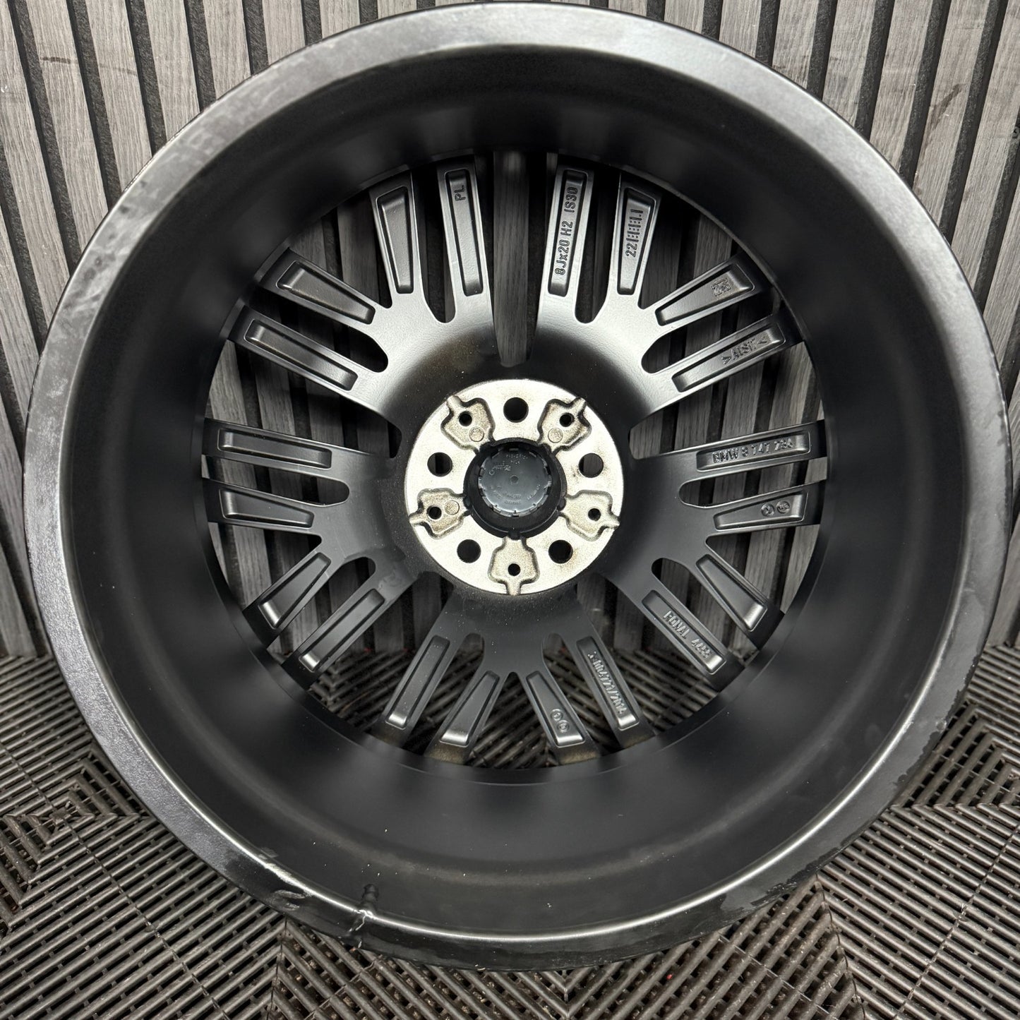 1X 20'' GENUINE BMW 5 SERIES 846 M G30 G31 SPORT ALLOY WHEEL FRONT 8747236