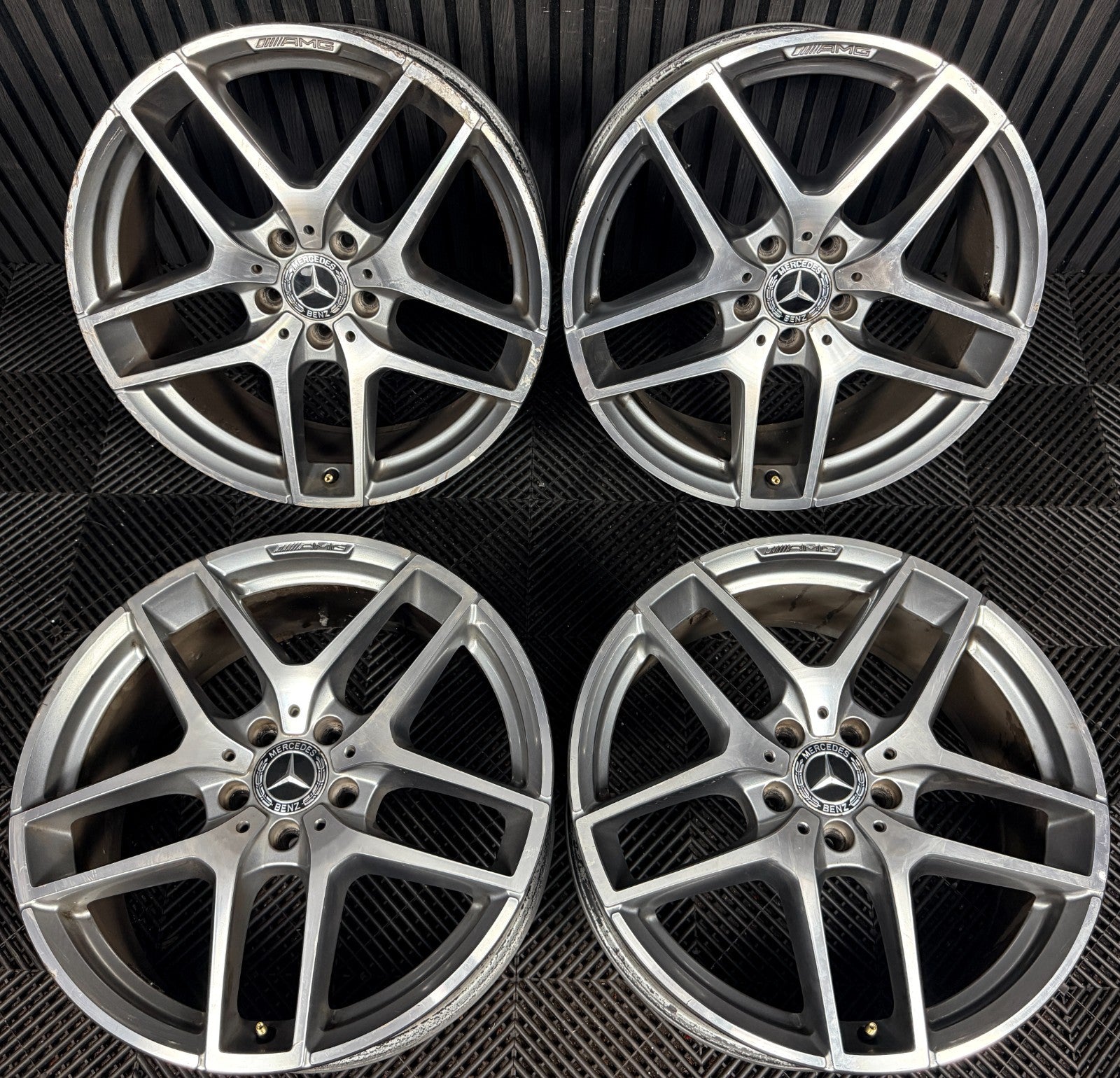 19'' Mercedes AMG GLC Grey DC Sport Alloy Wheels 5X112 Genuine A2534011800
