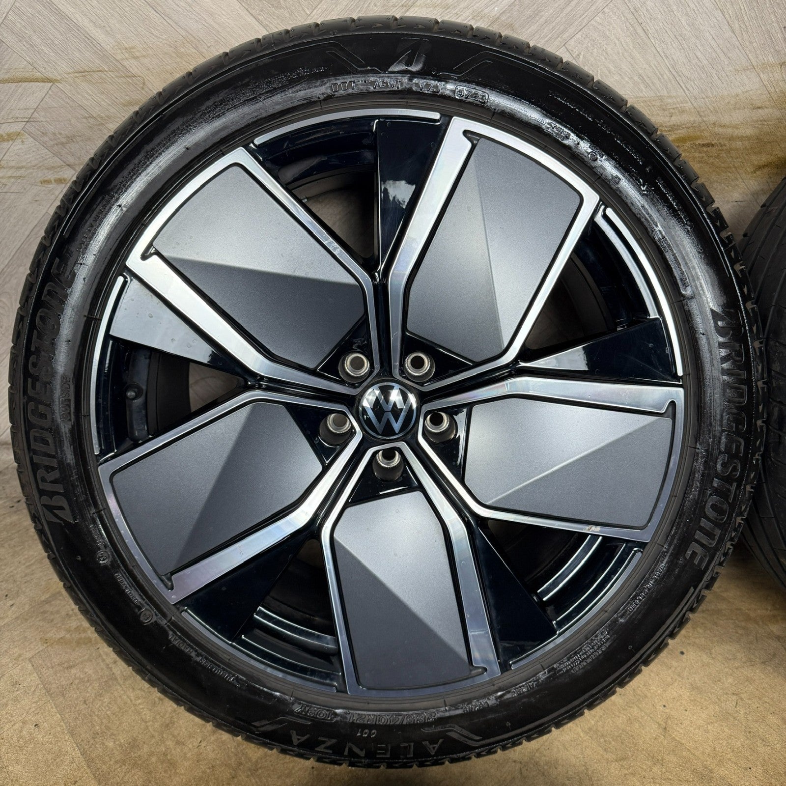 Leeds Rims TSS Alloys Belfast - Genuine Alloy Wheels Northern Ireland & UK