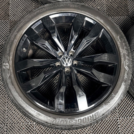 21'' VW Touareg Suzuka Black R Line Alloy Wheels Tyres Q7 760601025D Genuine