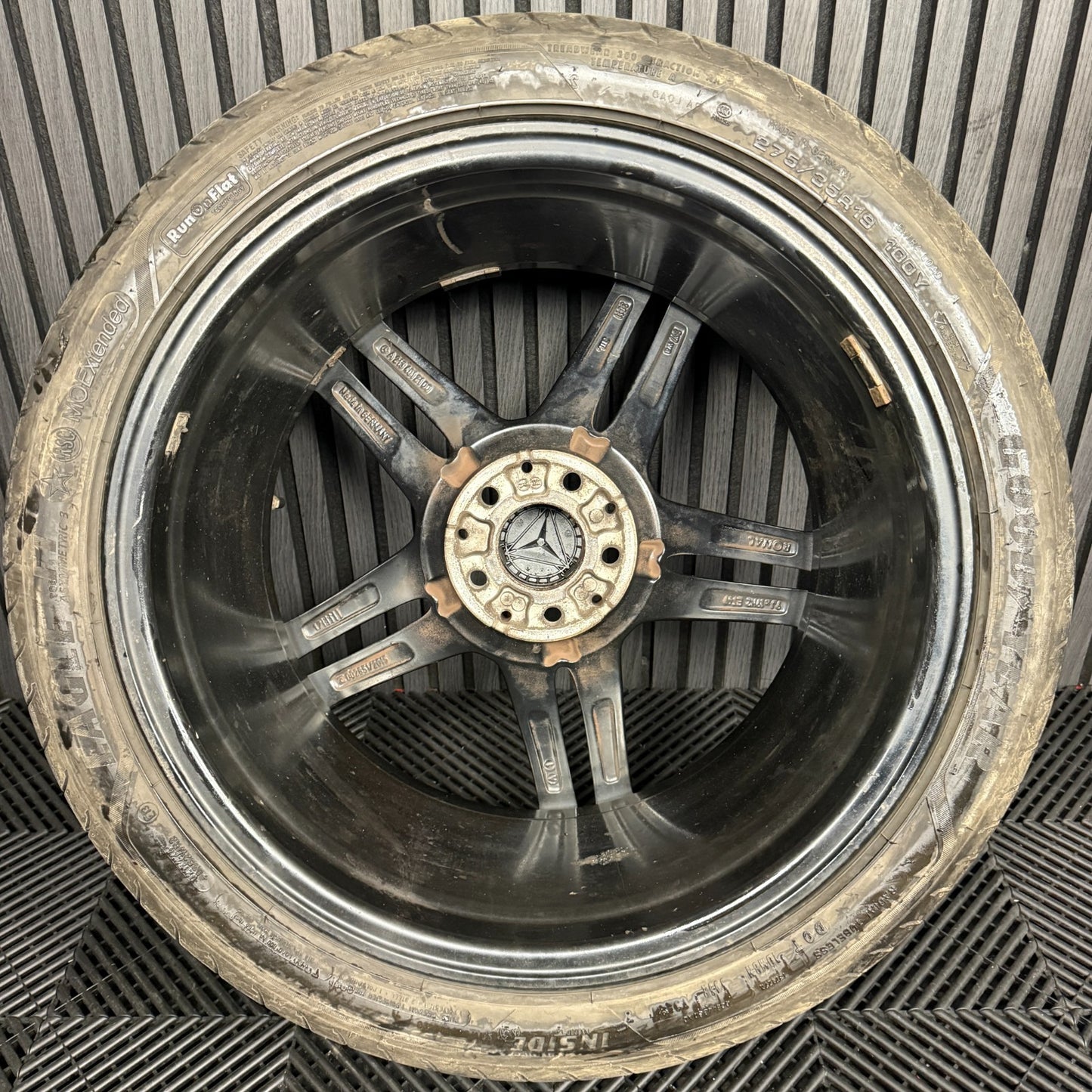 1X 19" GENUINE AMG MERCEDES E CLASS BLACK ALLOY WHEEL BACK W213 A2134012100 REAR