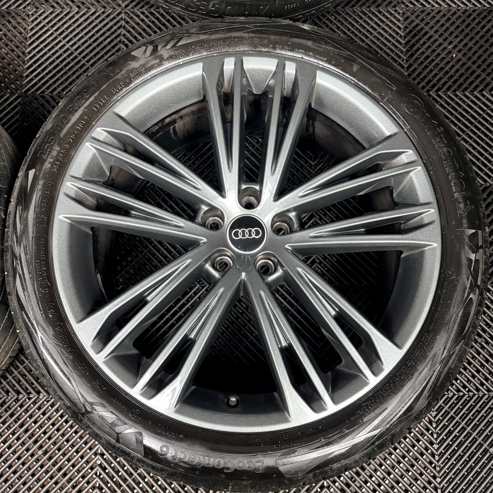20’’ Audi A7 S7 Line Grey A8 Alloy Wheels Tyres 4K8601025AK Genuine