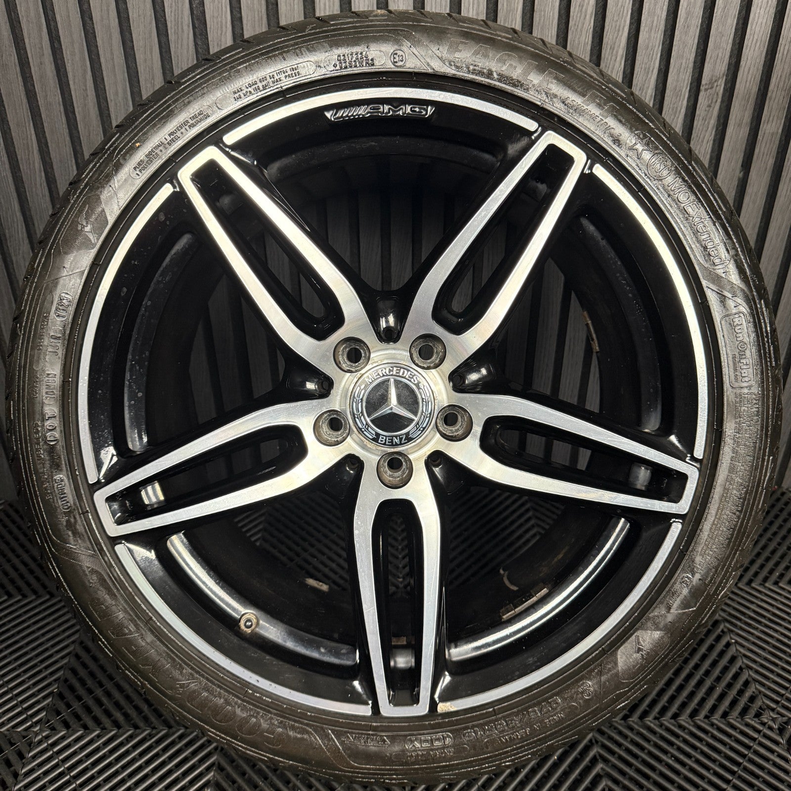 1X 19" GENUINE AMG MERCEDES E CLASS BLACK ALLOY WHEEL BACK W213 A2134012100 REAR