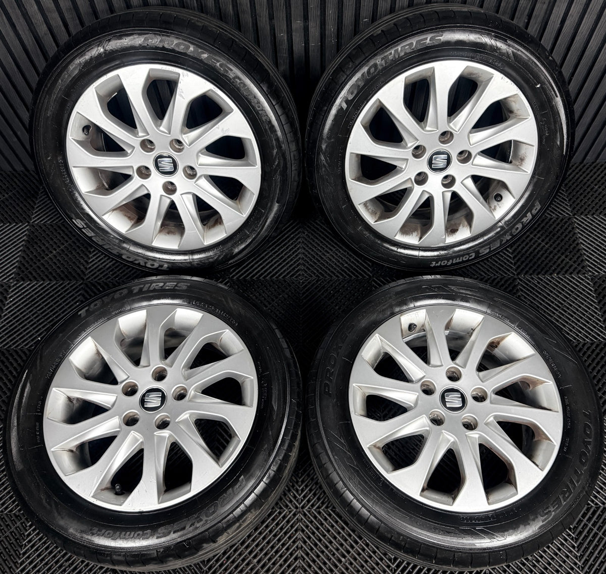 16'' Seat Leon MK3 MK2 Silver Alloy Wheels Alloys Tyres 5F0601025A Genuine