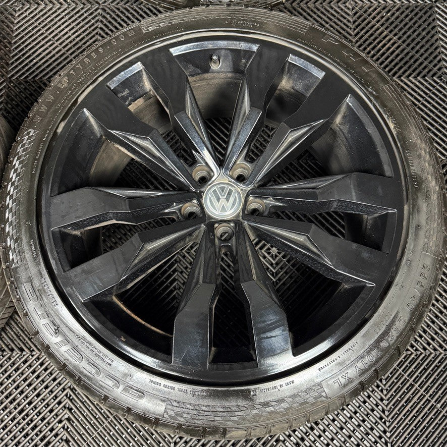 20'' GENUINE VW TIGUAN R LINE SUZUKA BLACK ALLOY WHEELS TYRES ALLOYS 5NA601025G