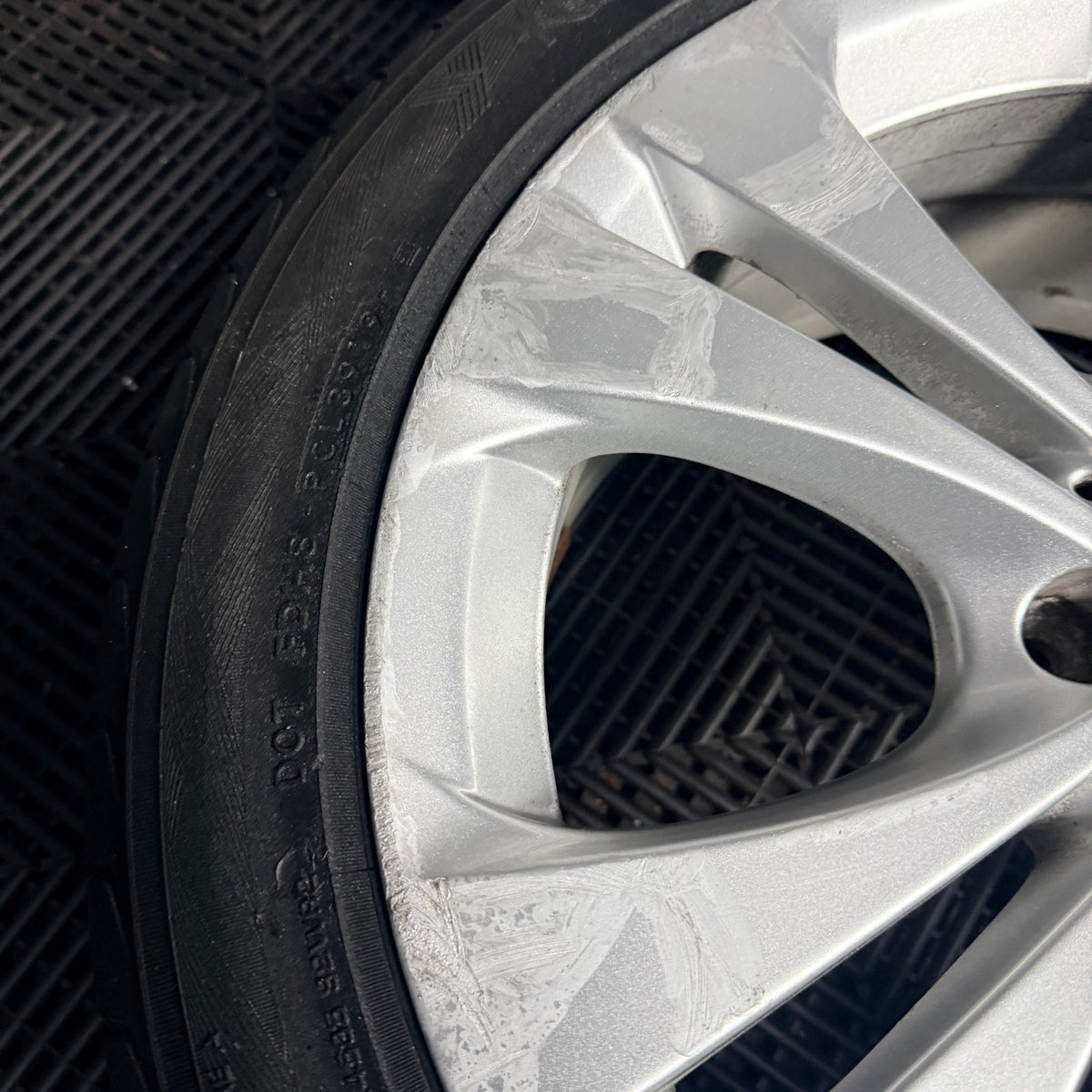 17'' Mercedes A Class Cla B Wheels Tyres Alloys W176 W216 A2464010800 Genuine