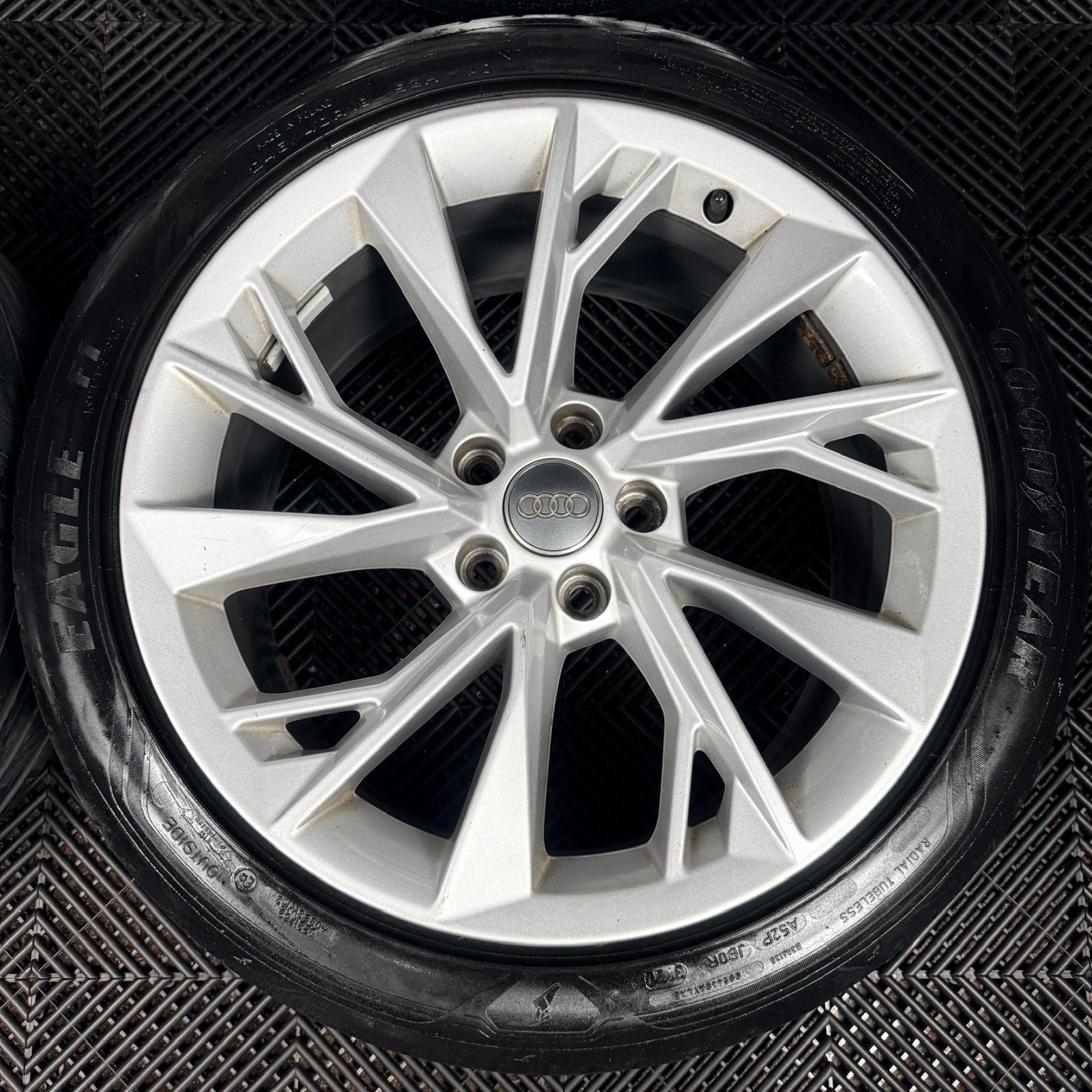 18" Audi A5 Silver Multispoke Alloy Wheels Alloys Tyres 8W0601025FM Genuine