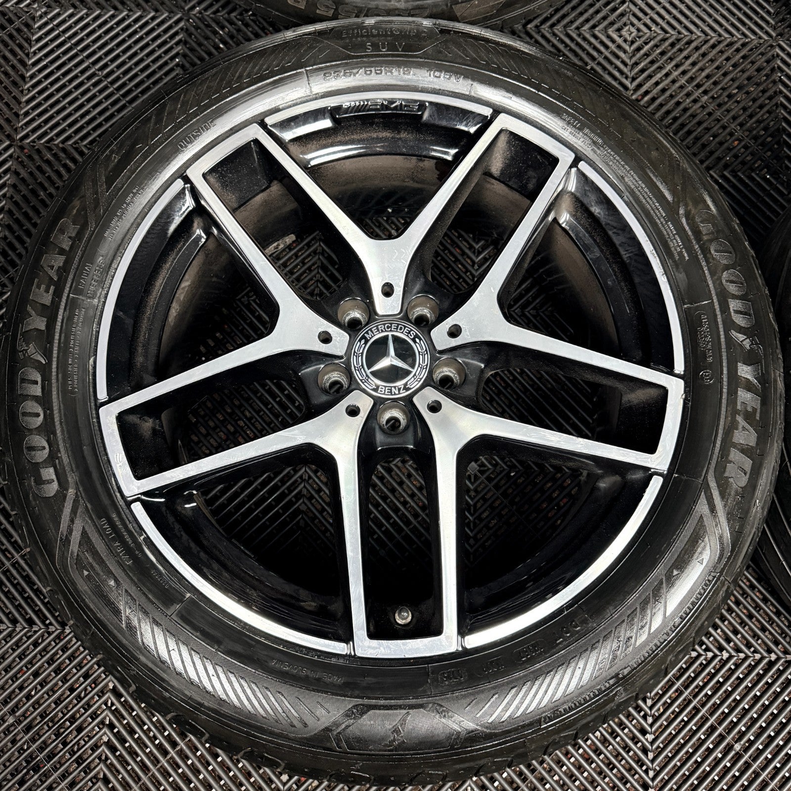 19'' Mercedes AMG GLC Black DC Sport Alloy Wheels Tyres Genuine A2534011800