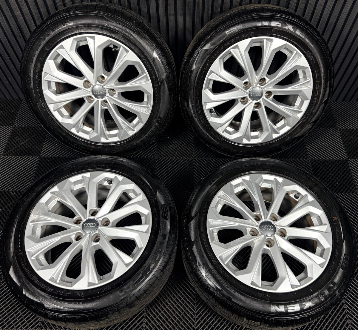 17'' Audi A4 A6 Silver B8 B9 C7 C6 Alloy Wheels Alloys Tyres 8W0601025L Genuine