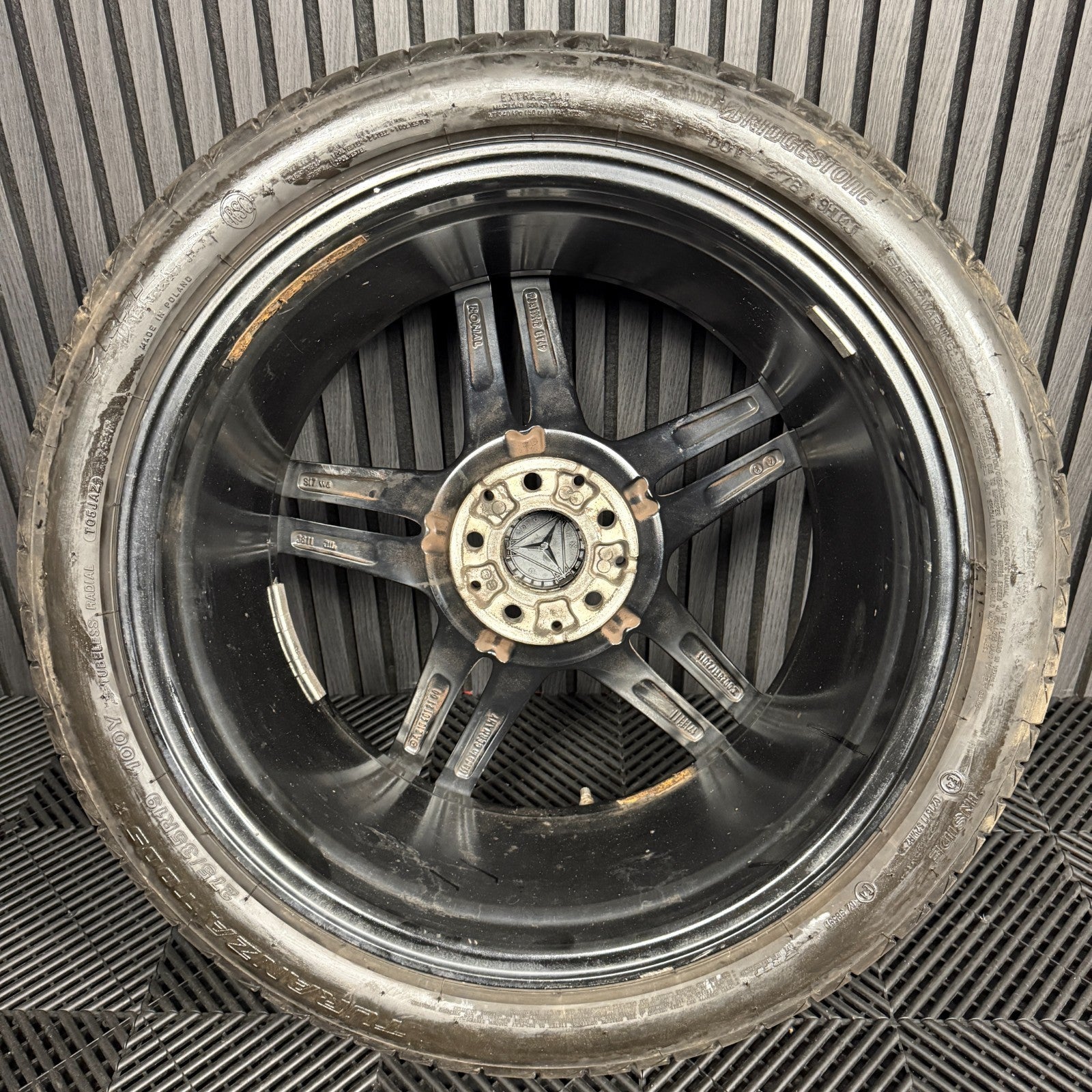 1X 19" GENUINE AMG MERCEDES E CLASS BLACK ALLOY WHEEL BACK W213 A2134012100 REAR