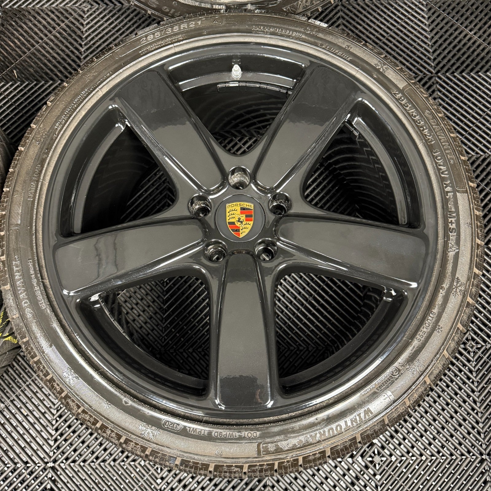21'' GENUINE PORSCHE CAYENNE 92A BLACK ALLOY WHEELS ALLOYS TYRES 7P5601025BD