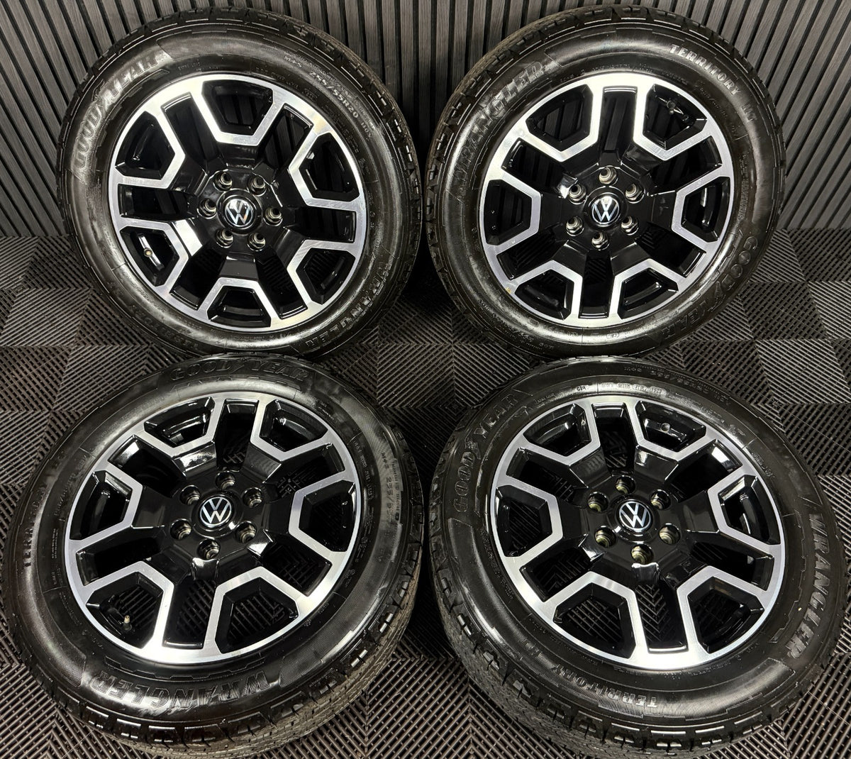 20'' Vw Amarok II 2024 Alloy Wheels Pan Americana Alloys N1XC-1007-C1B Genuine