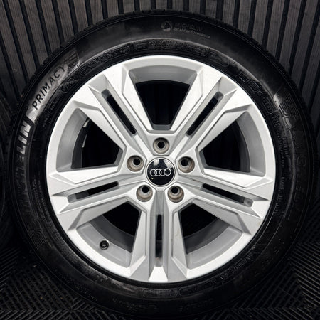 17'' Audi Q2 5 Double Spoke Alloy Wheels Tyres Alloys 81A601025AJ Genuine