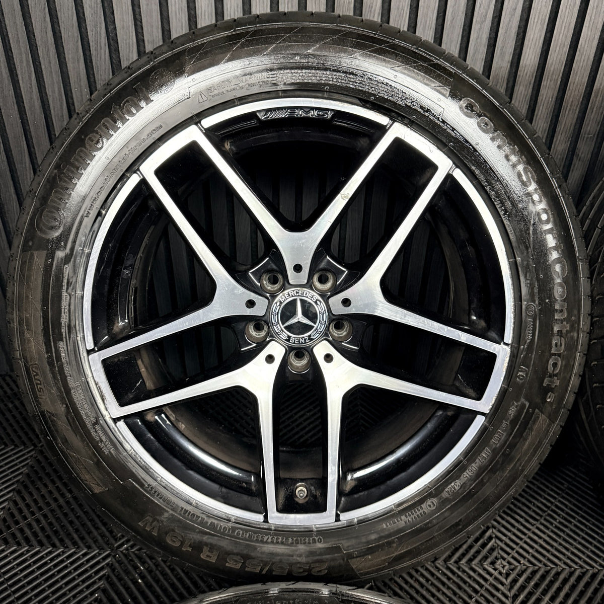19'' Mercedes AMG GLC Black DC Sport Alloy Wheels Tyres Genuine A2534011800