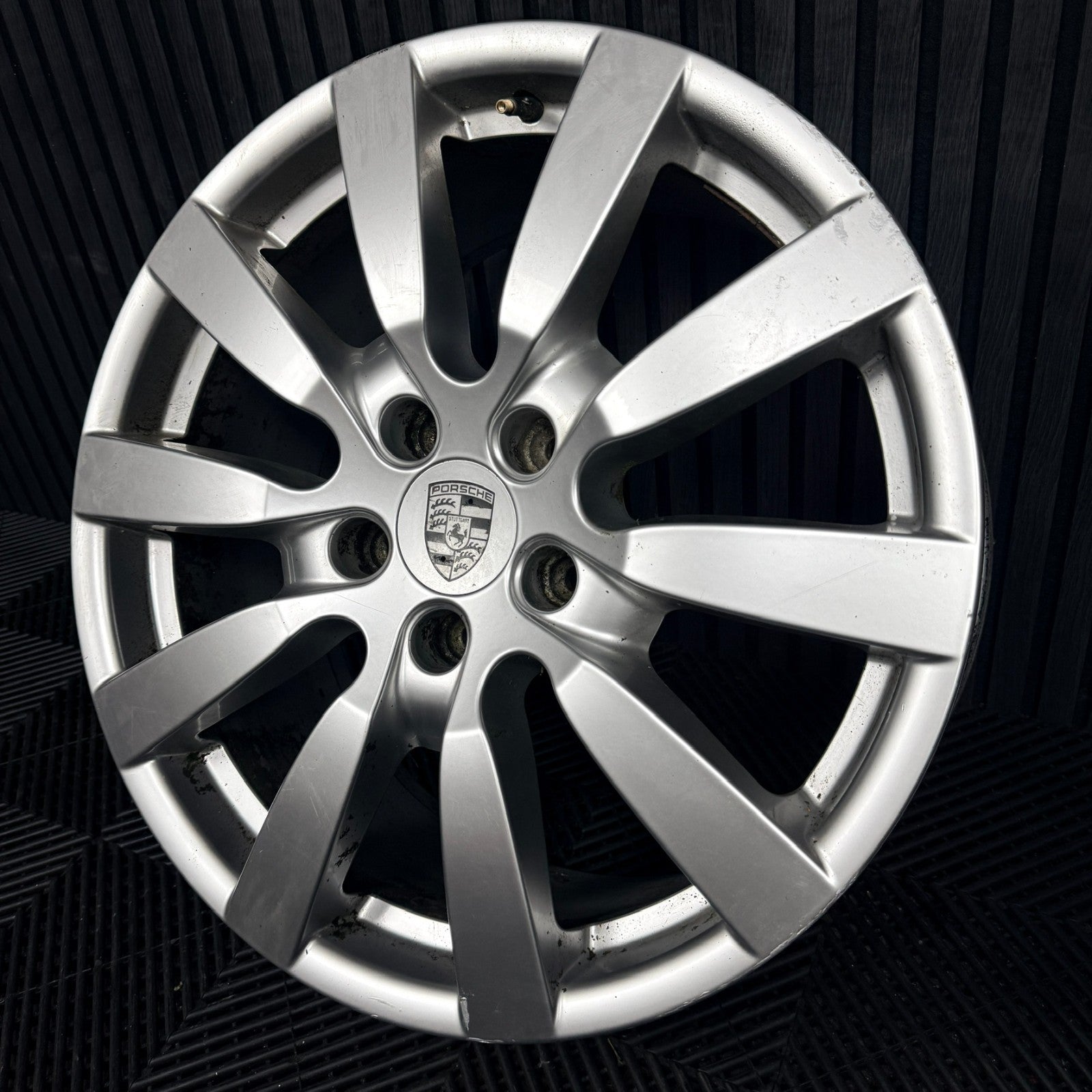 1X 20'' Porsche Cayenne 10 Spoke Alloy Wheel Genuine 7P5601025B 92A