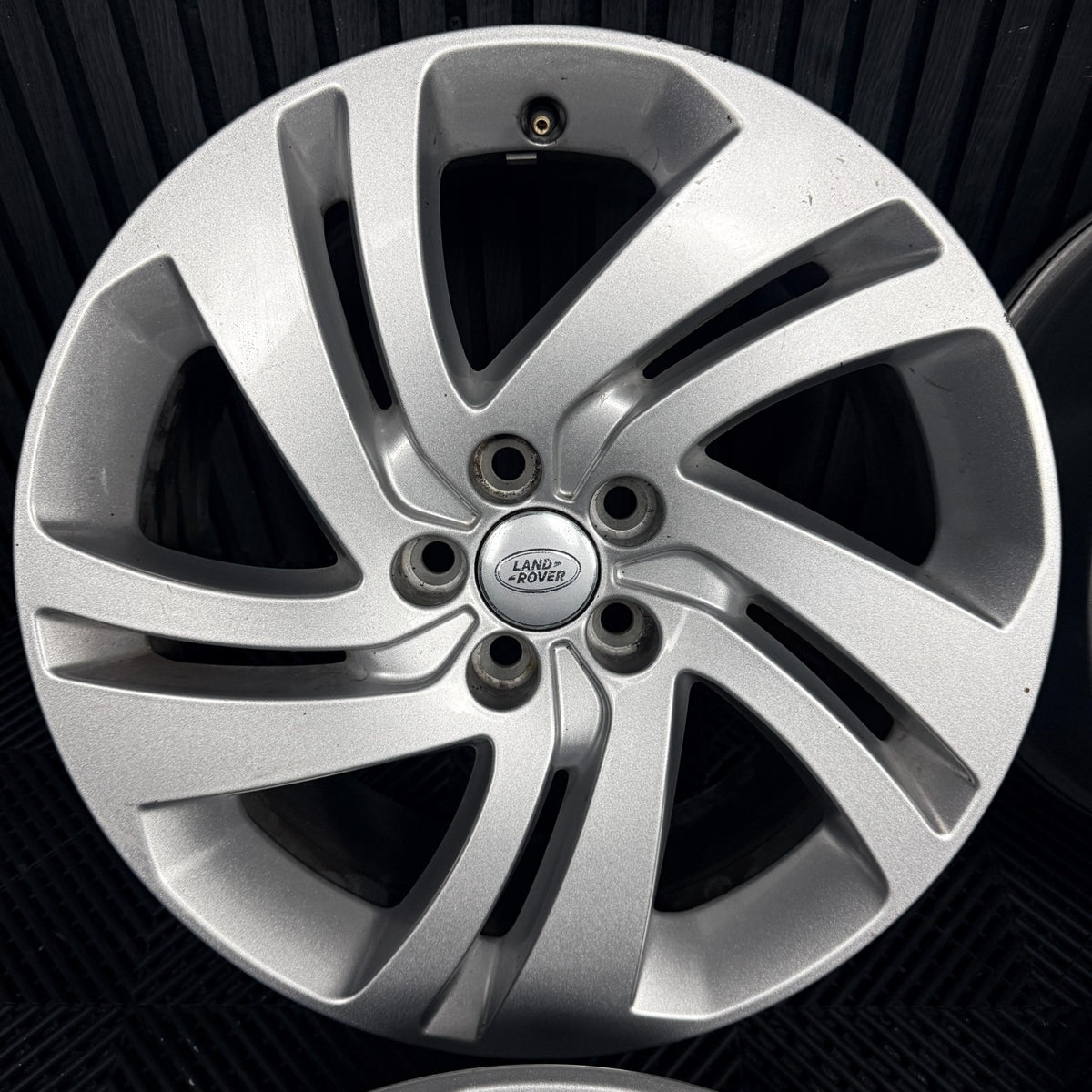 18'' Range Rover Evoque Silver Discovery Sport Land Alloy Wheels  Genuine