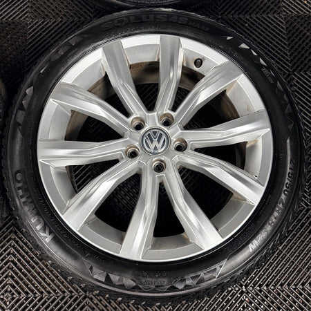 18" VW T-Roc Grange Hill Silver Alloy Wheels Tyres Alloys 2GA601025D Genuine