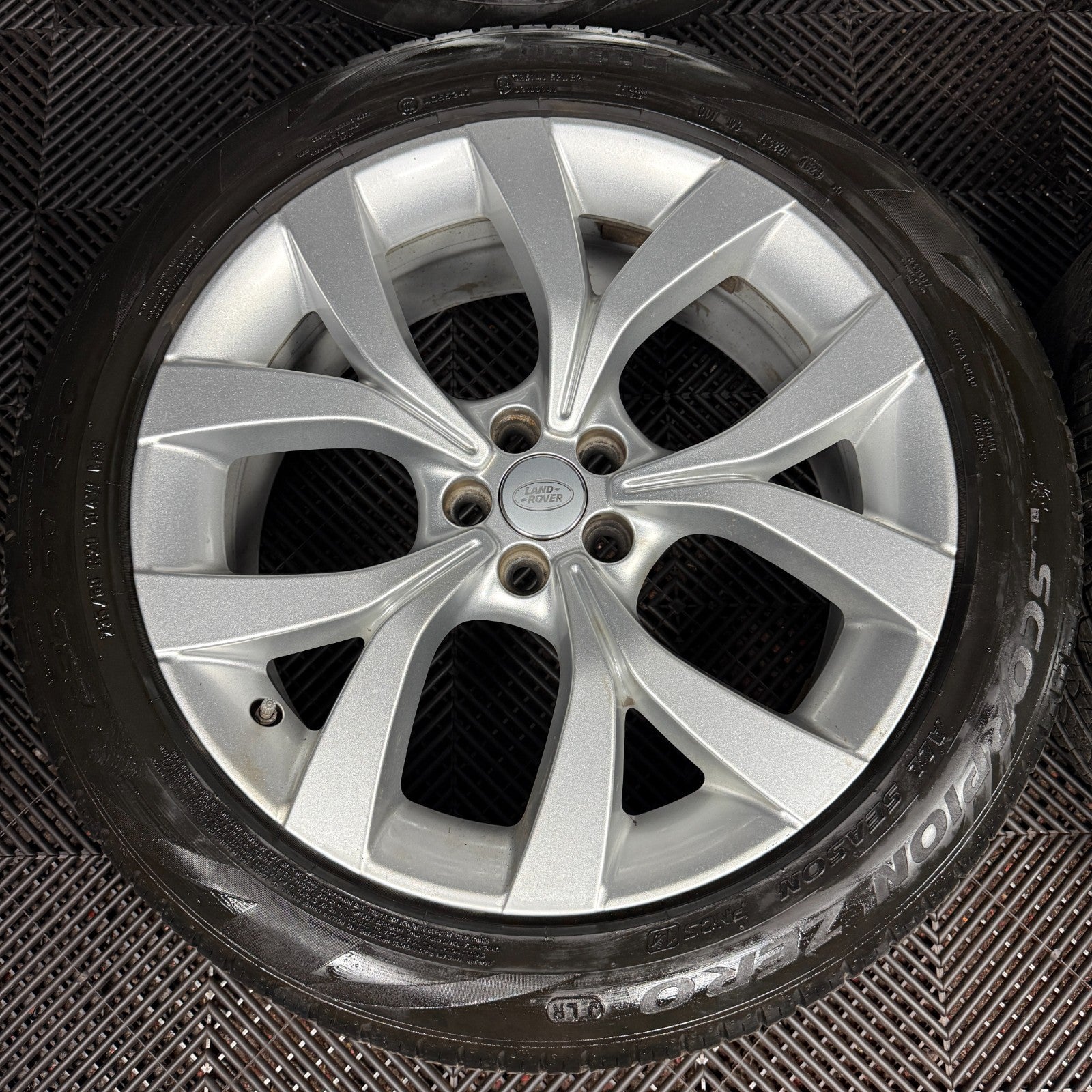 20'' GENUINE RANGE ROVER EVOQUE DISCOVERY SPORT SILVER LAND ALLOY WHEELS TYRES