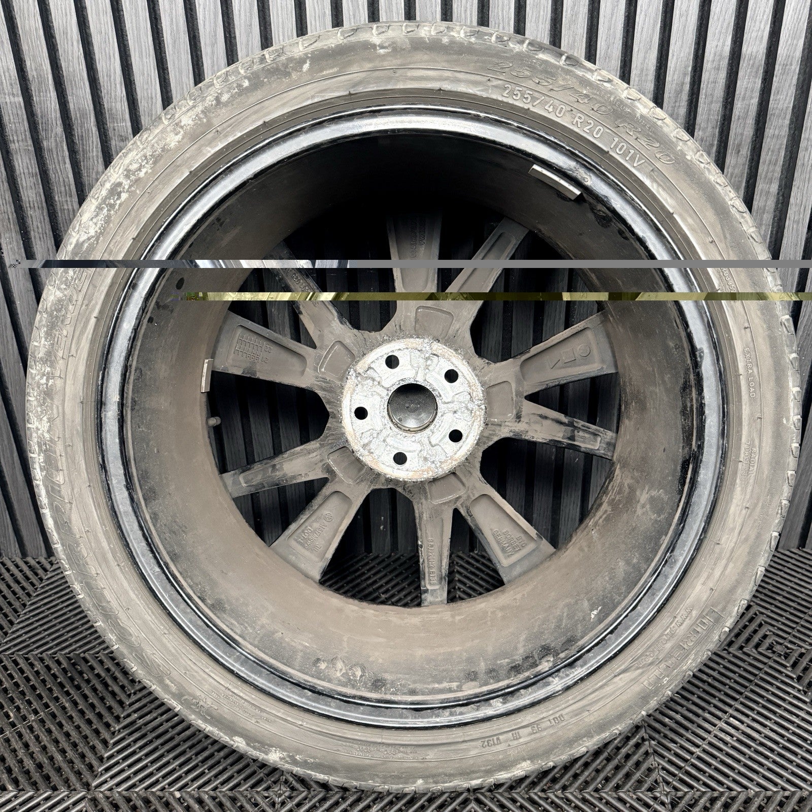 1X 20'' VW Tiguan Misano R Line 5NA601025AH Black DC Alloy Tyre Wheel Genuine