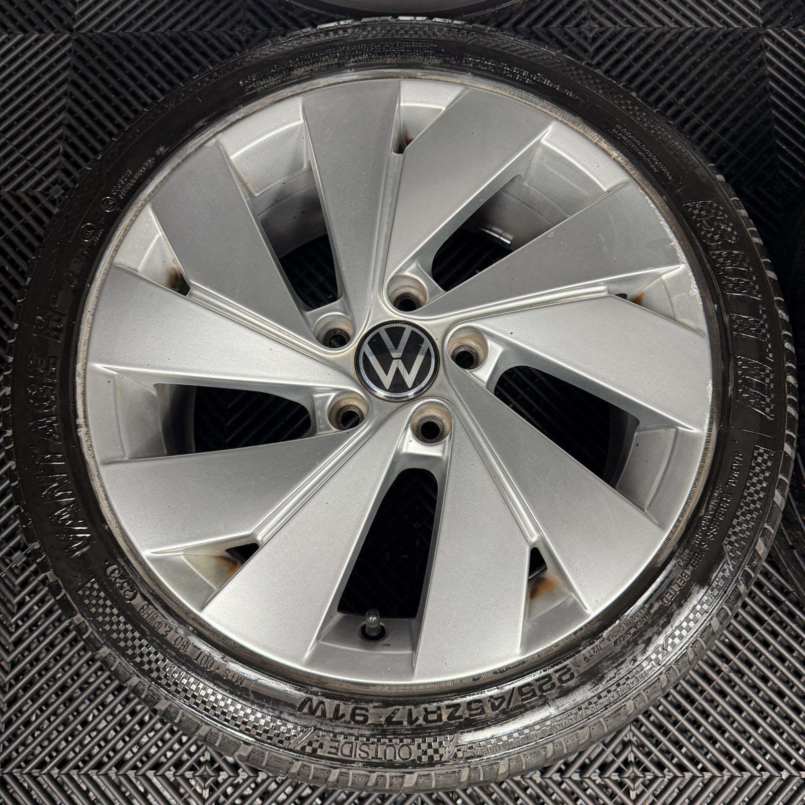 17'' GENUINE VW GOLF BELMONT MK8 MK7 MK6 ALLOY WHEELS TYRES ALLOYS 5H0601025C