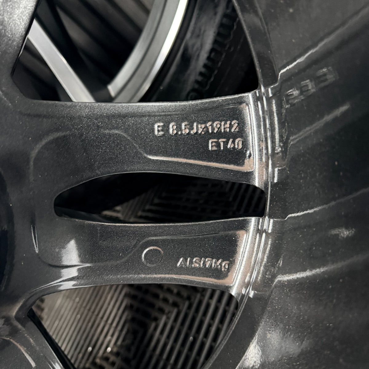 19'' Audi A6 C8 S Line 5 Double Spoke Alloy Wheels Tyres 4K0601025H Genuine