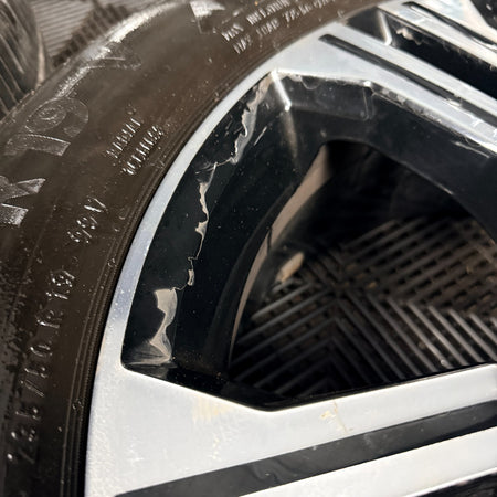 19'' Volvo XC40 R Design Alloy Wheels Tyres Alloys 5X108 31471556 Genuine
