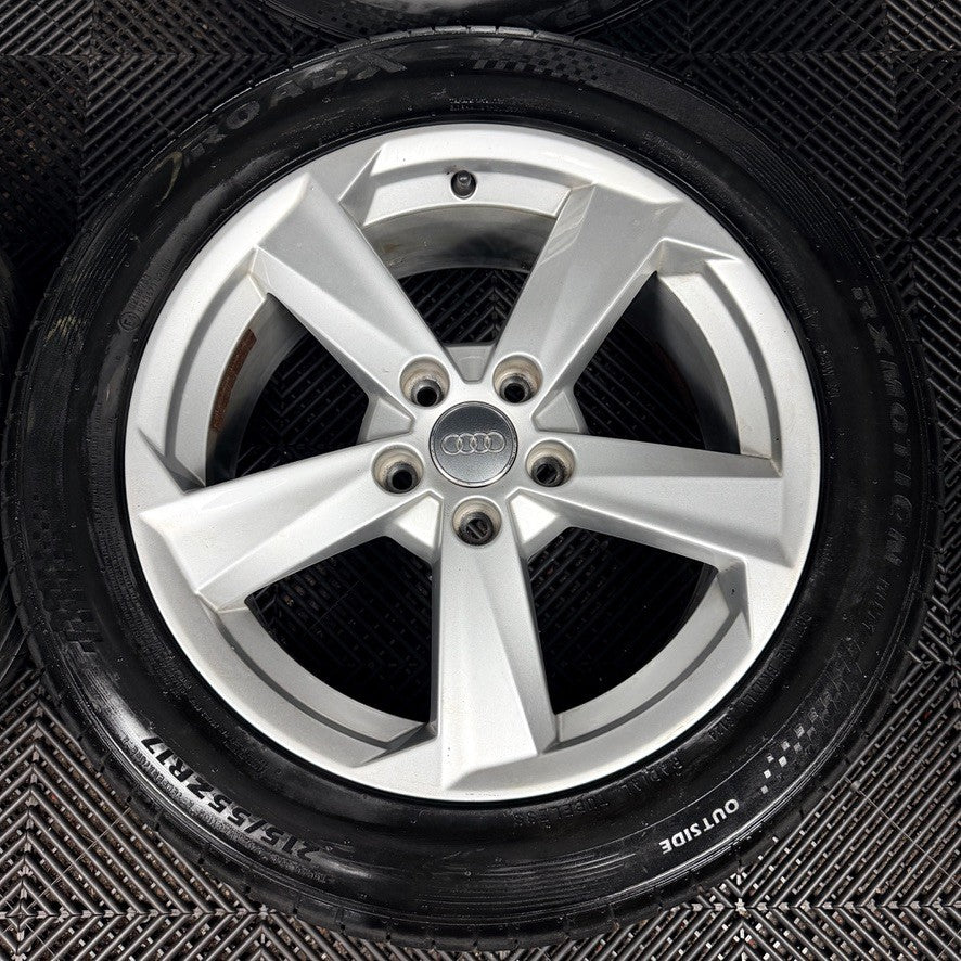 17'' Audi Q2 5 Spoke Alloy Wheels Tyres Alloys 81A601025B Genuine