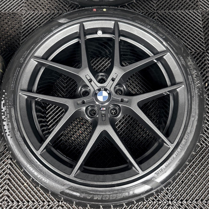 18'' BMW 1 Series 554 Grey M Sport 2 F40 F44 Alloy Wheels Tyres 8092353 Genuine