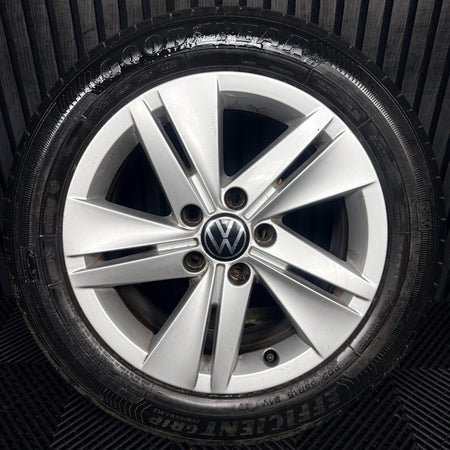 1X 16'' VW Golf MK8 Norfolk Alloy Wheel Tyre GT Single 5H0601025 Genuine