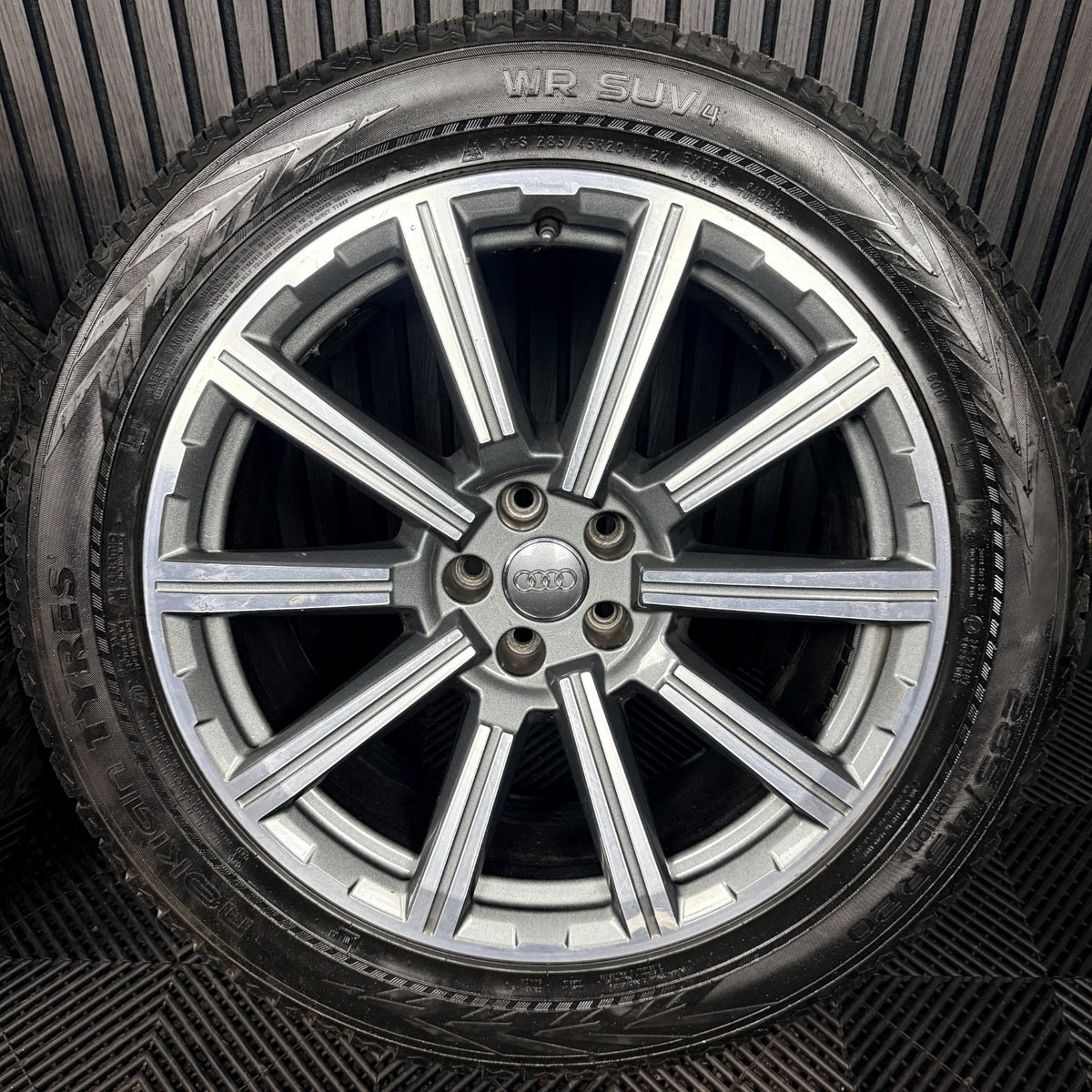 20'' Audi Q7 S Line Grey DC Alloy Wheels Alloys Tyres 4M0601025AD Genuine