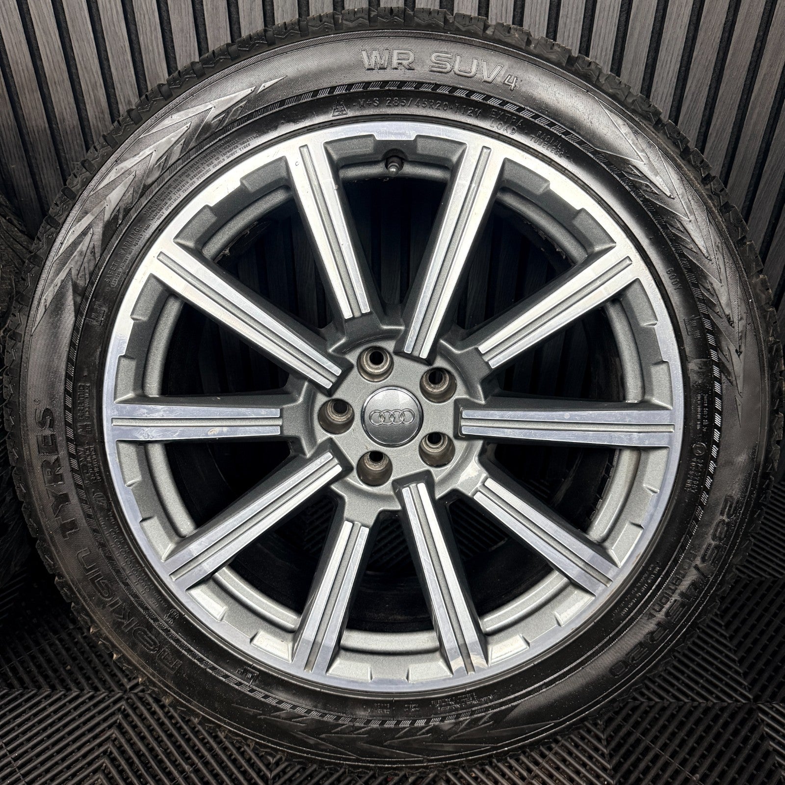 20'' Audi Q7 S Line Grey DC Alloy Wheels Alloys Tyres 4M0601025AD Genuine