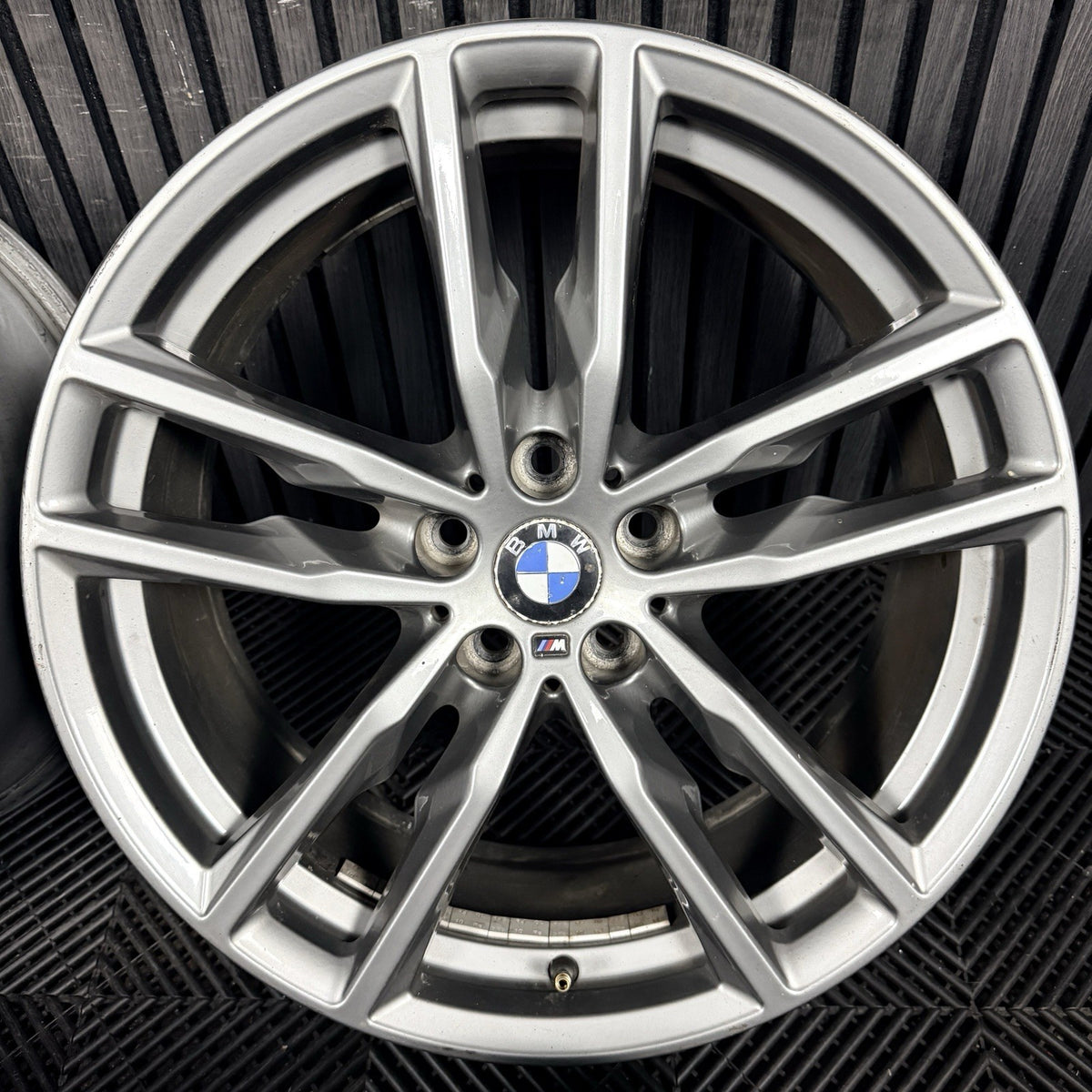 19'' BMW X3 X4 G01 G02 698 M Sport Alloy Wheels Alloys 8746987 Genuine
