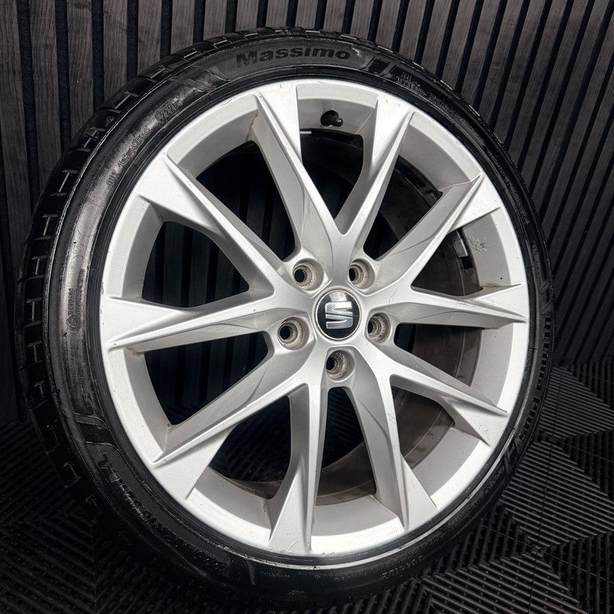 1X 18'' Seat Leon FR Performance MK3 Alloy Wheel Tyre Single Genuine 5F0601025AA