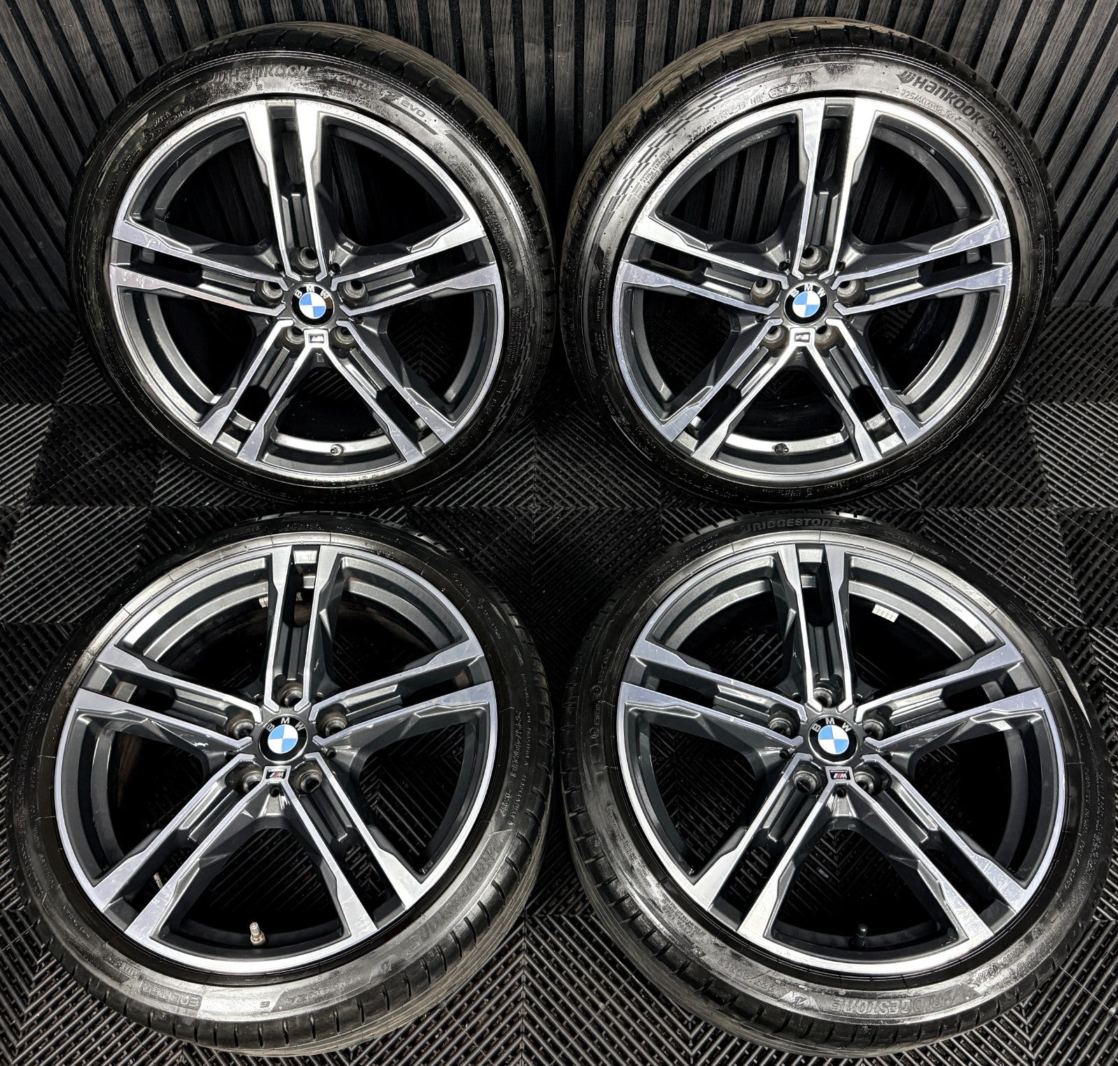 18'' BMW 1 Series 819 Grey M Sport 2 F40 F44 Alloy Wheels Tyres 8092352 Genuine