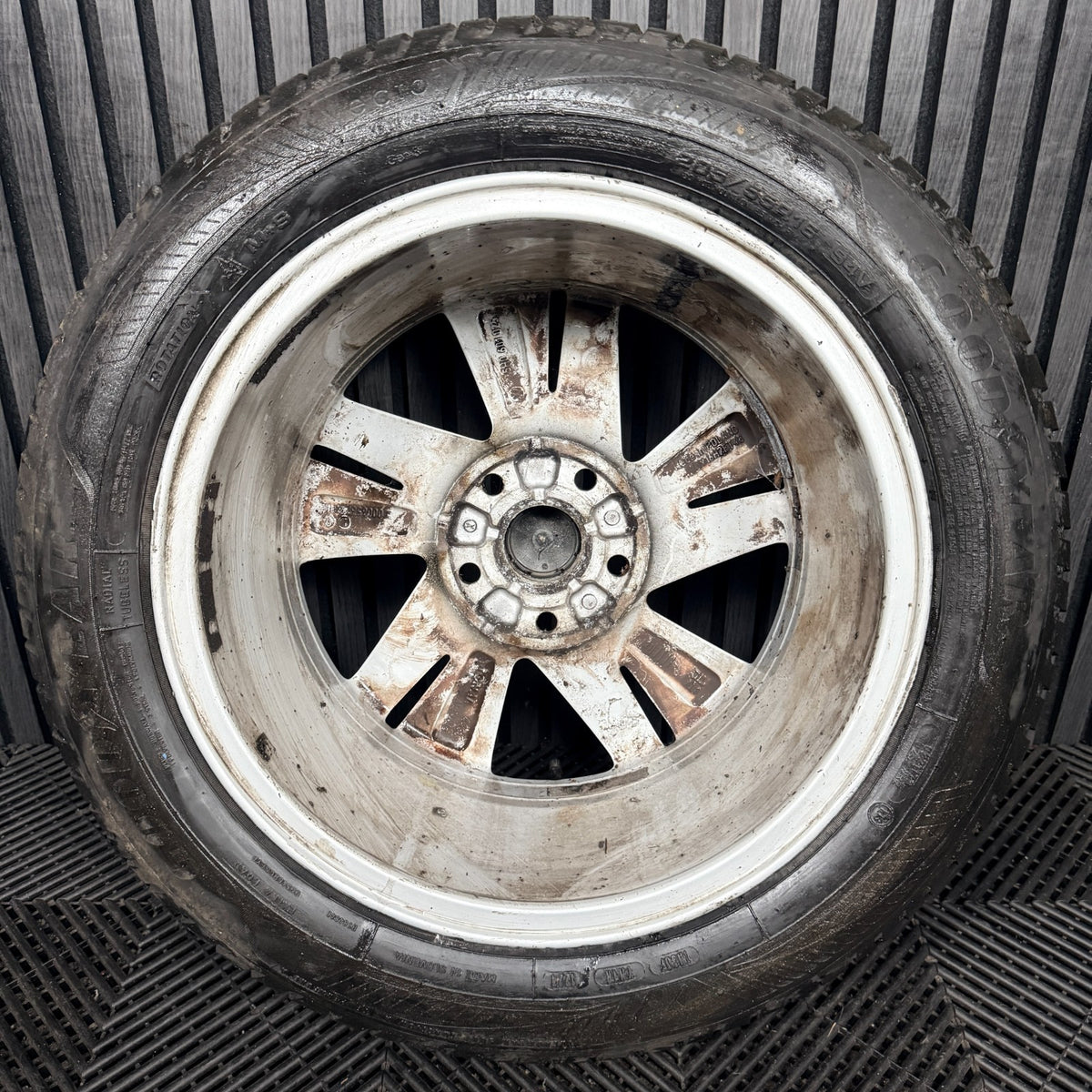 1X 16'' VW Golf MK8 Norfolk Alloy Wheel Tyre GT Single 5H0601025 Genuine