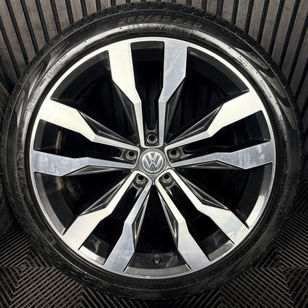 20'' VW Tiguan R Line Suzuka Grey Dc Alloy Wheels Tyre Alloys 5NA601025G Genuine
