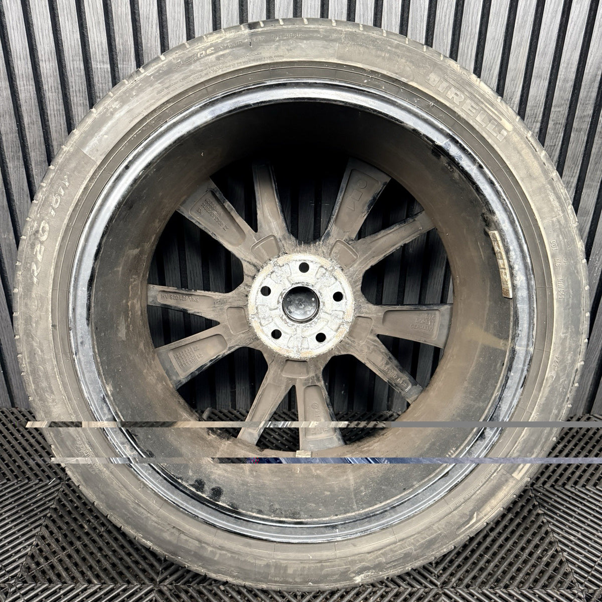 1X 20'' VW Tiguan Misano R Line 5NA601025AH Black DC Alloy Tyre Wheel Genuine