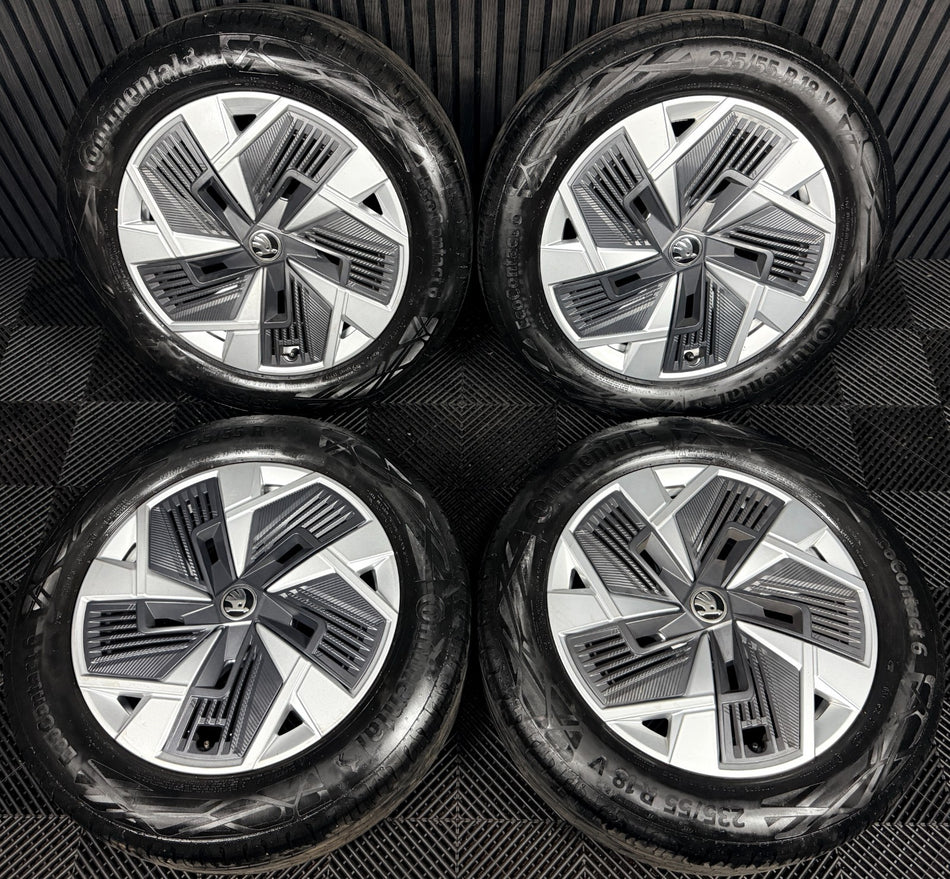 18'' Skoda Kodiaq Alloy Wheels Tyres Plastic Inserts MK2 57H601025 Genuine