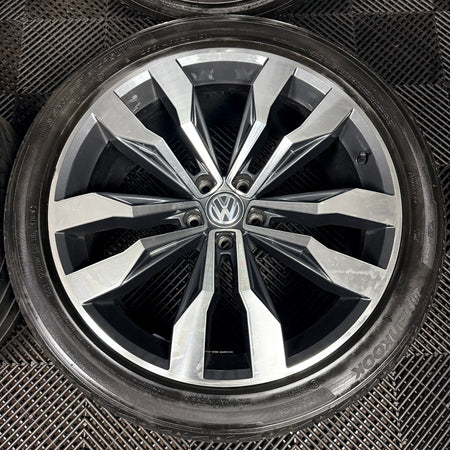 20'' VW Tiguan R Line Suzuka Grey Dc Alloy Wheels Tyre Alloys 5NA601025G Genuine