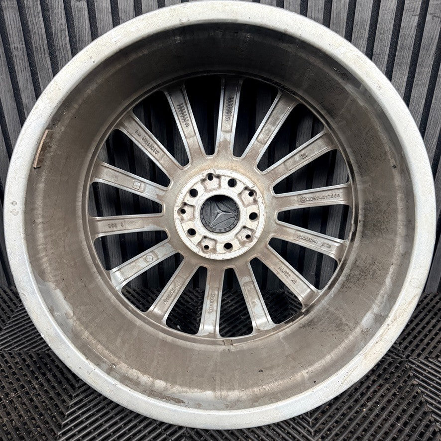 1X 20'' Mercedes AMG CLS Grey Alloy Wheel Rear W257 A2574012000 Genuine