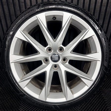 1X 18'' Seat Leon FR Performance MK3 Alloy Wheel Tyre Single Genuine 5F0601025AA