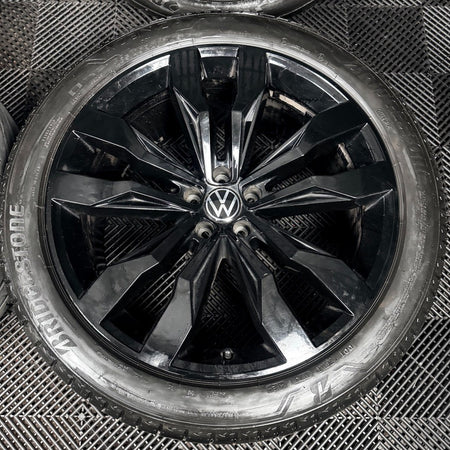 21'' VW Touareg Suzuka Black R Line Alloy Wheels Tyres Q7 760601025D Genuine