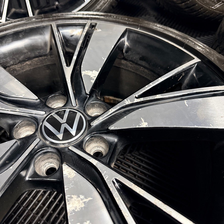 18" VW Golf GTD Mk8 GT GTI Bakersfield Wheels Tyre Alloy 5H0601025J Genuine