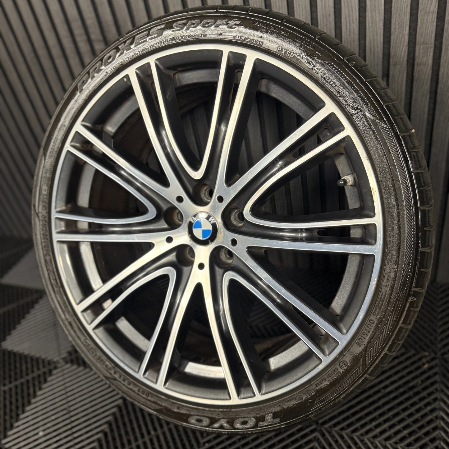 1X 20'' GENUINE BMW 5 SERIES 759 M G30 G31 SPORT ALLOY WHEEL FRONT 8053501