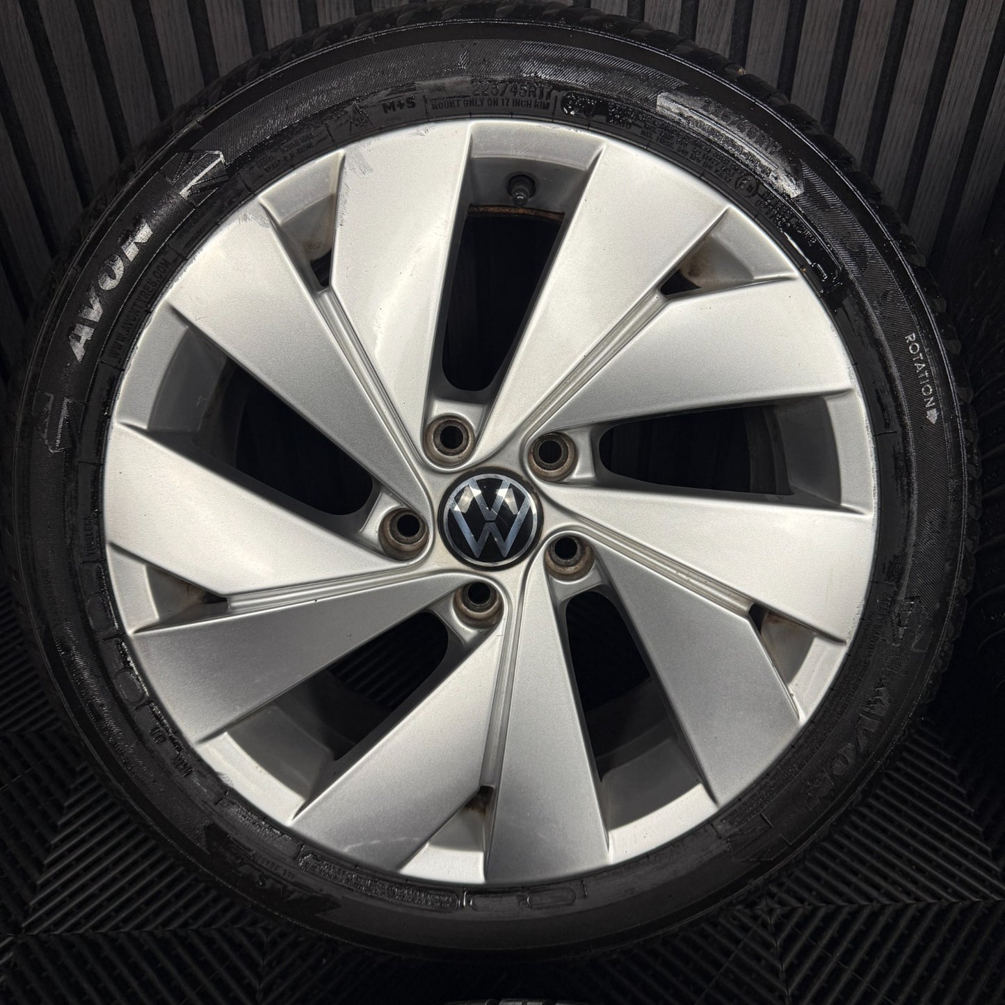 17'' GENUINE VW GOLF BELMONT MK8 MK7 MK6 ALLOY WHEELS TYRES ALLOYS 5H0601025C