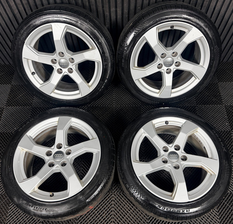 17'' Audi A3 Silver Sport 5 Spoke Wheels Alloys Tyres 8V0601025GC Genuine