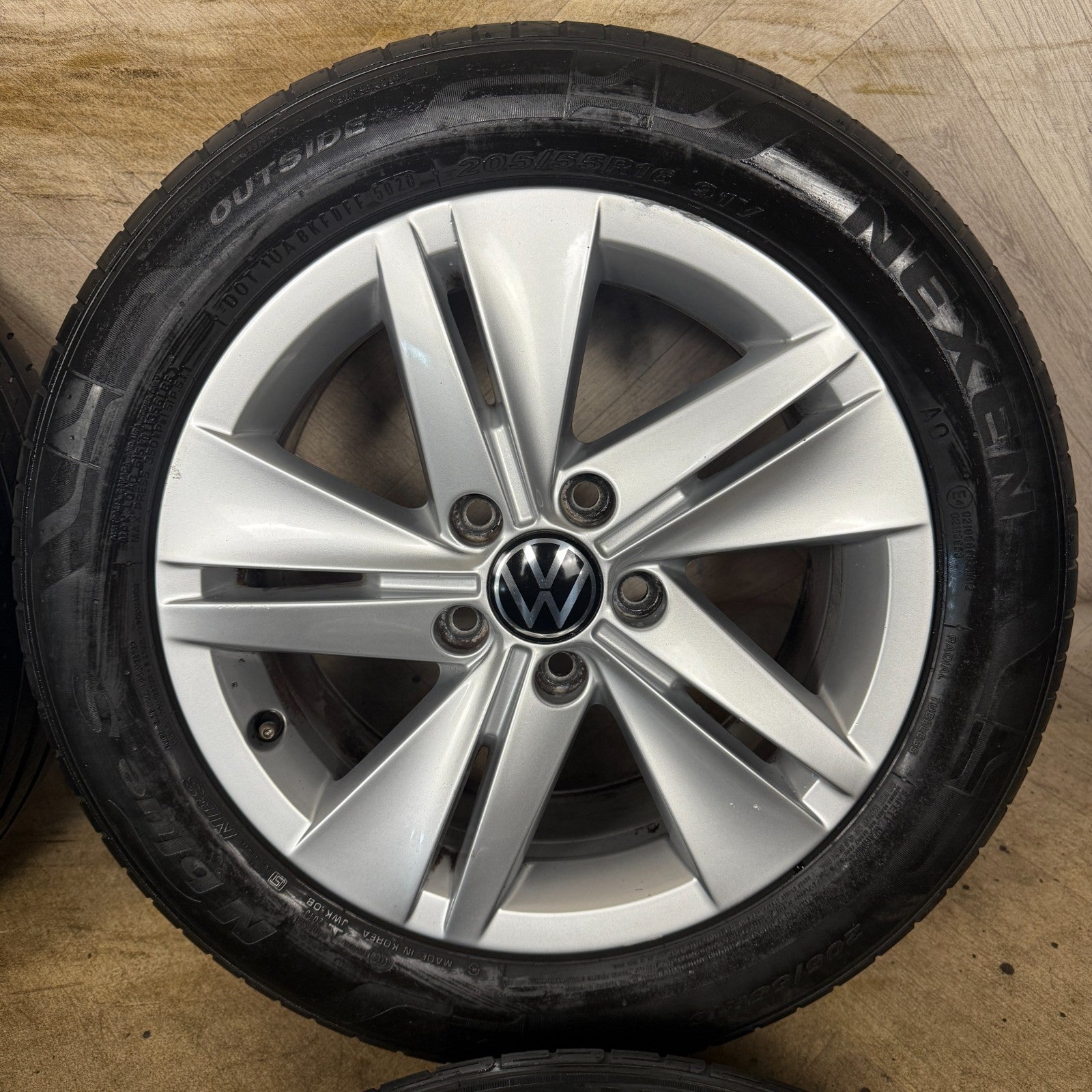 16'' GENUINE VW GOLF MK8 NORFOLK ALLOY ALLOYS WHEELS TYRES 5H0601025