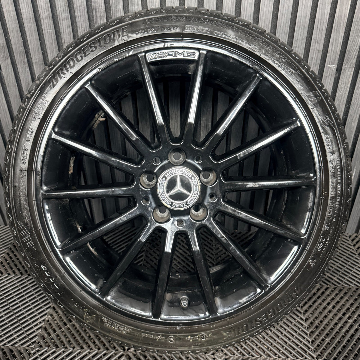 1X 18'' Amg Mercedes A Class CLA Black Alloy Wheel A1764010200 W176 Genuine