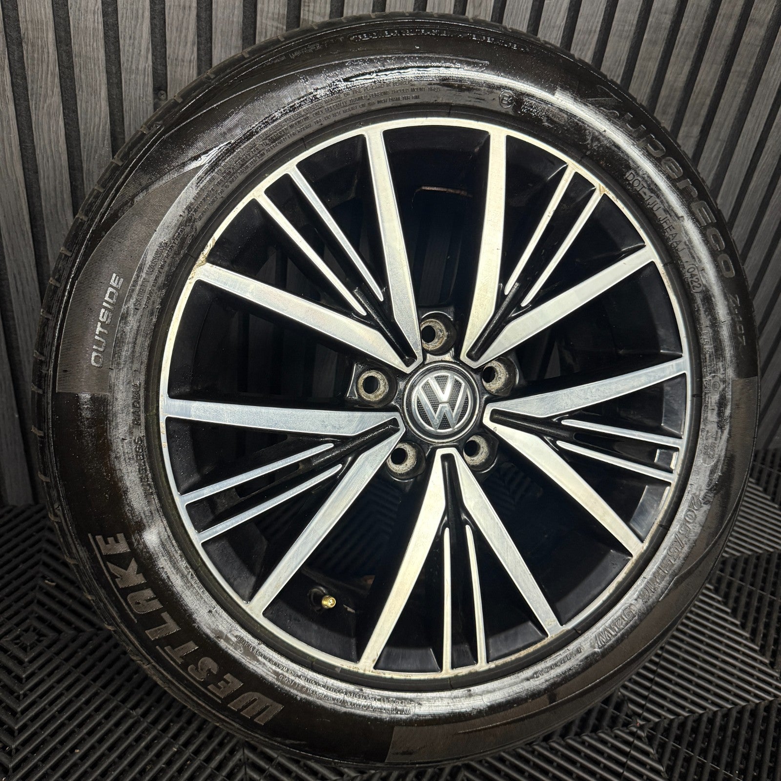 1X 16'' GENUINE VW GOLF MK7.5 MK7 LINAS ALLOY WHEEL TYRE GT SINGLE 5G0601025CD